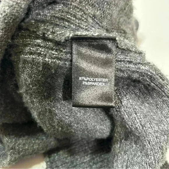 Tahari Gray Long Sleeve Knit Turtleneck Comfortable Soft Sweater Size Medium - Picture 11 of 14